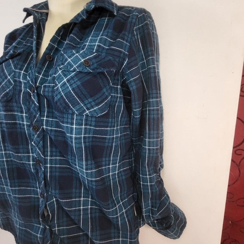 Wind River Plaid Long Sleeve Collared Blouse - Picture 4 of 11